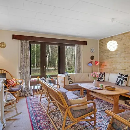 3 Bedroom Amazing Home In Store Fuglede Holiday home
